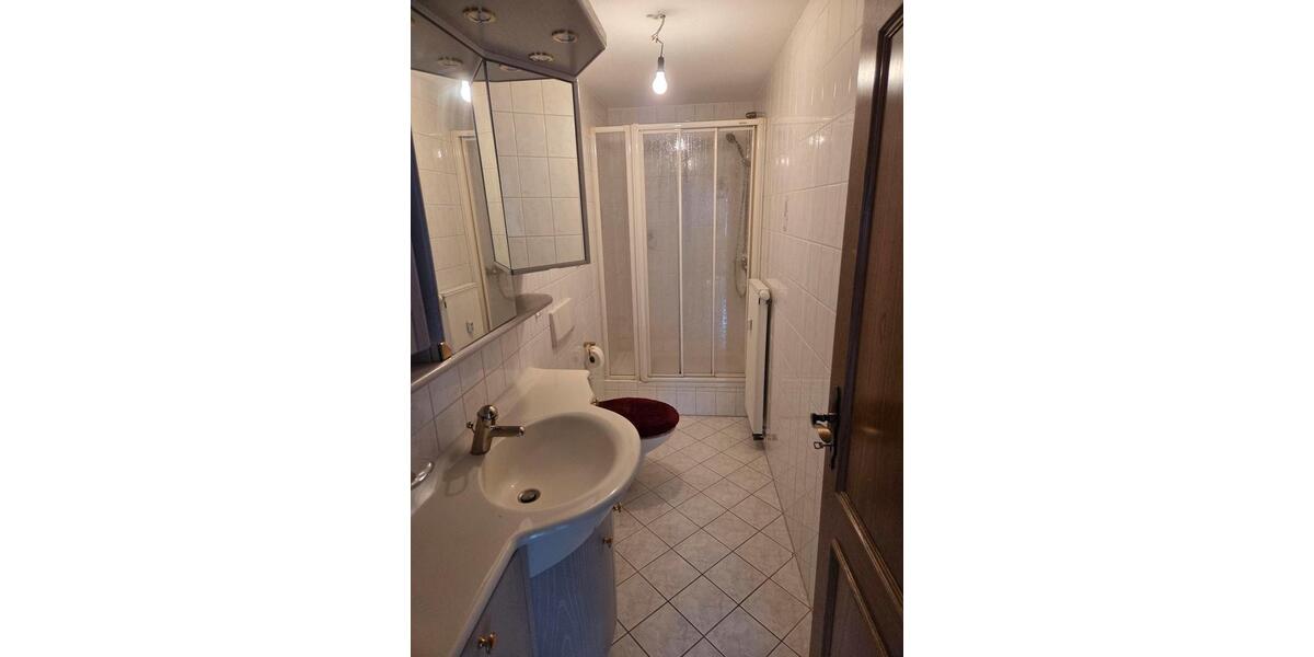 Dachgeschoßwohnung Schmallenberg - 3 Zimmer, 114 m&sup2;, 780&euro; | Angebot:25405150