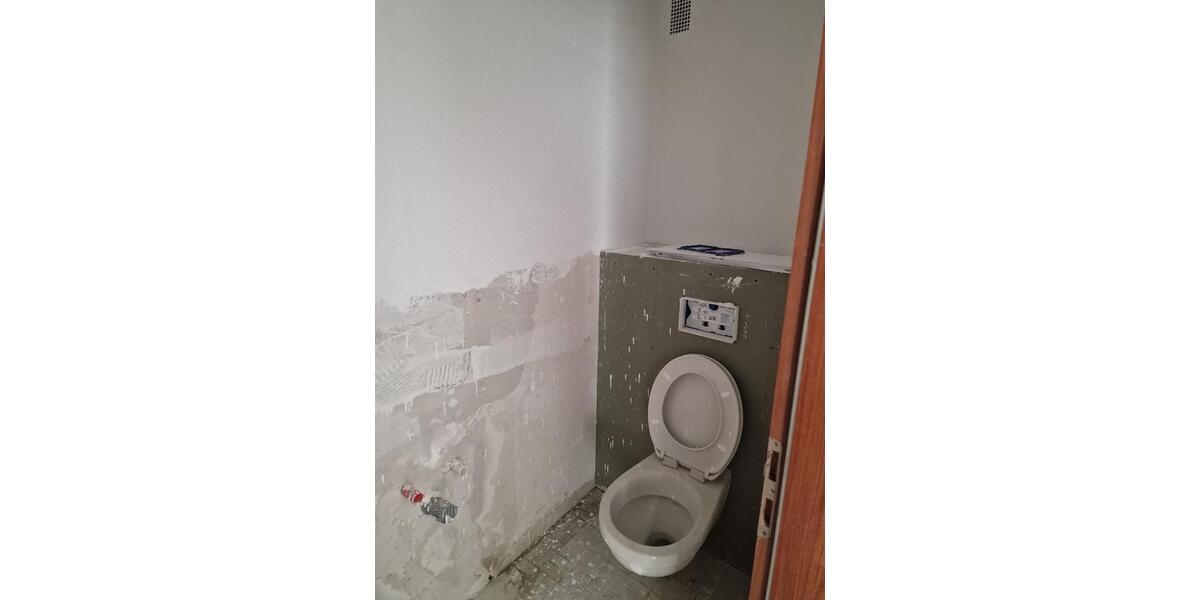 Etagenwohnung Ludwigsburg - 4 Zimmer, 105 m&sup2;, 1.750&euro; | Angebot:26511613