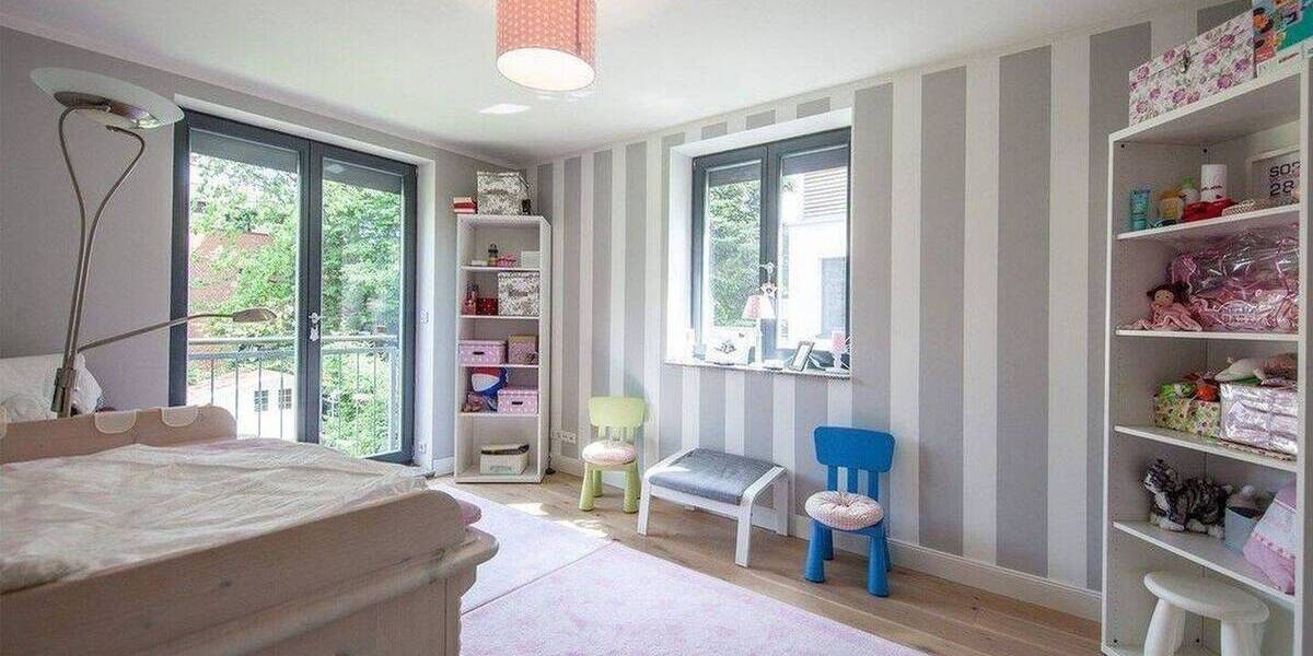 Einfamilienhaus Hamburg Niendorf - 6 Zimmer, 210 m&sup2;, 4.200&euro; | Angebot:26616913
