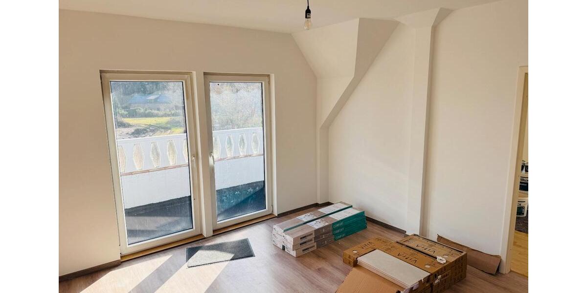 Dachgeschoßwohnung Albersdorf - 2.5 Zimmer, 91 m&sup2;, 895&euro; | Angebot:25996078