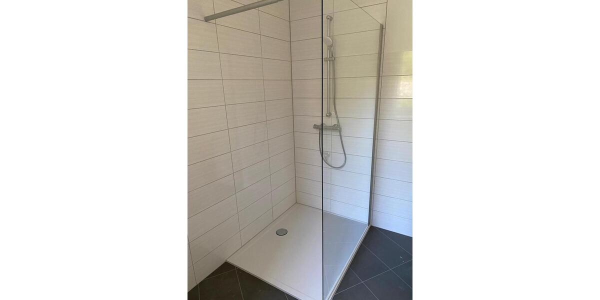 Erdgeschoßwohnung Waren (Müritz) - 2 Zimmer, 88 m&sup2;, 870&euro; | Angebot:24983866