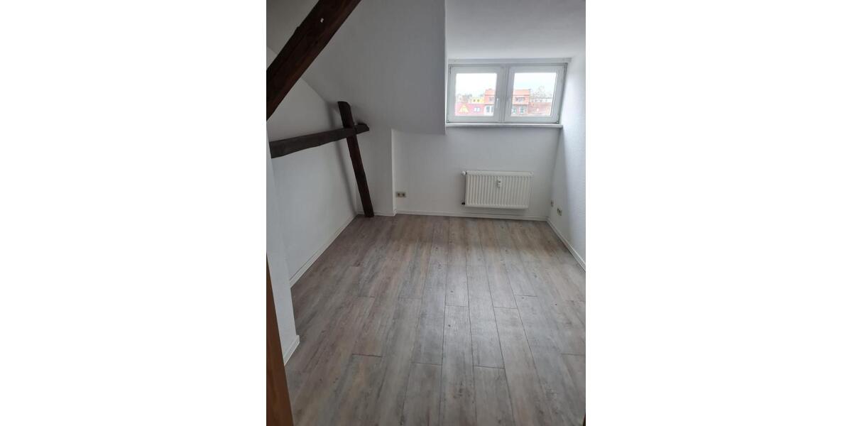 Dachgeschoßwohnung Magdeburg Beyendorf-Sohlen - 3 Zimmer, 70 m&sup2;, 350&euro; | Angebot:24354424