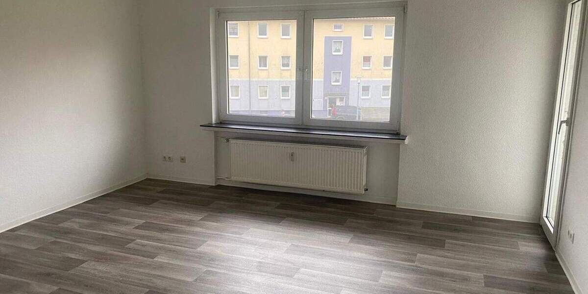 Etagenwohnung Seesen - 3 Zimmer, 68 m&sup2;, 410&euro; | Angebot:25688756