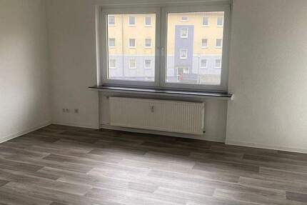 Wohnung Seesen - 3 Zimmer, 68 m&sup2;, 410&euro; | Angebot:25688756
