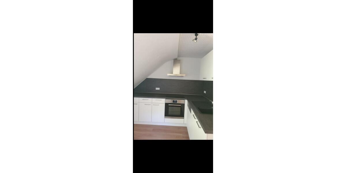 Dachgeschoßwohnung Merzig - 3 Zimmer, 85 m&sup2;, 910&euro; | Angebot:26059607