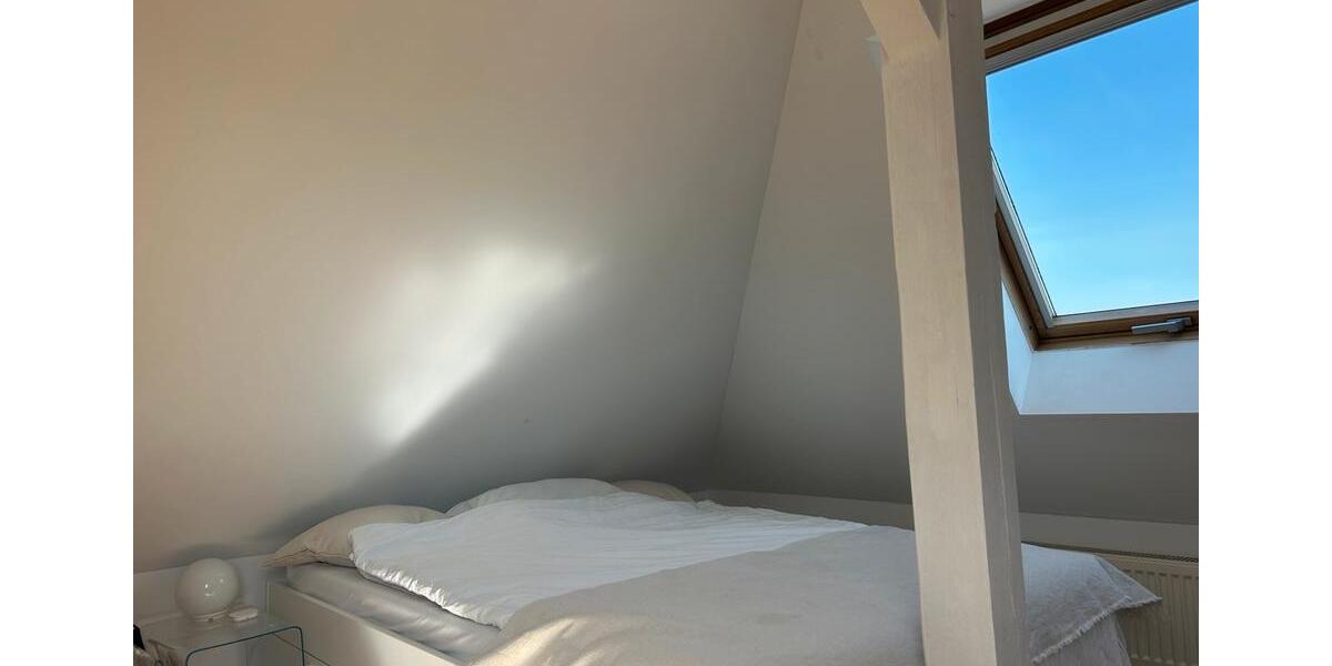 Dachgeschoßwohnung Homburg - 1 Zimmer, 50 m&sup2;, 420&euro; | Angebot:25875514