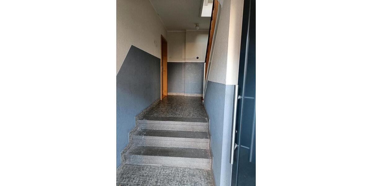 Erdgeschoßwohnung Solingen Mitte - 1 Zimmer, 45 m&sup2;, 590&euro; | Angebot:26545965