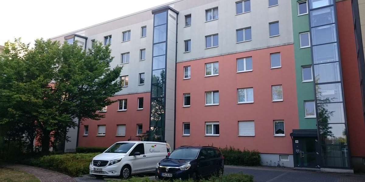 Etagenwohnung Forst (Lausitz) - 3 Zimmer, 62 m&sup2;, 390&euro; | Angebot:27137506