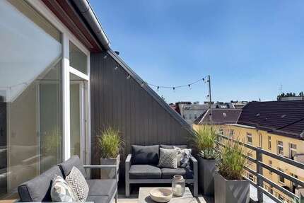 Wohnung Berlin Reinickendorf - 2 Zimmer, 93 m&sup2;, 1.490&euro; | Angebot:27034380