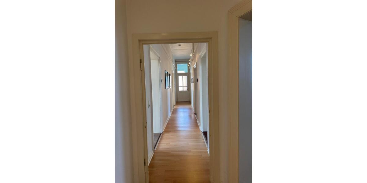Etagenwohnung Nienburg (Weser) - 6 Zimmer, 186 m&sup2;, 1.400&euro; | Angebot:26058512