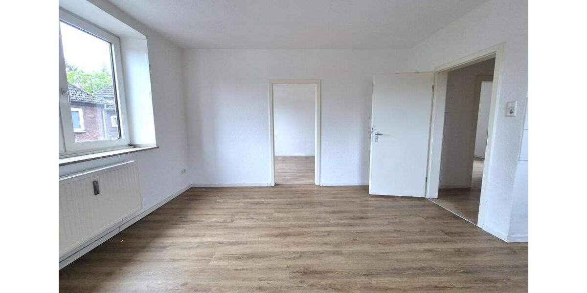 Etagenwohnung Duisburg Hamborn - 2 Zimmer, 55 m&sup2;, 390&euro; | Angebot:26479423