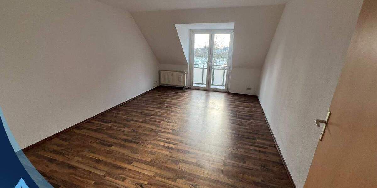 renovierte 1 Raum Dachgeschosswohnung 1 zimmer