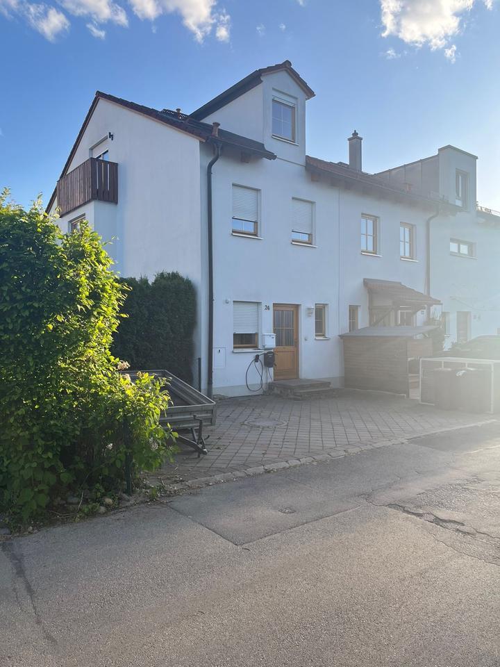 Möbliertes Haus mit 4 SZ - Perfekt für Expats. Shortstay
