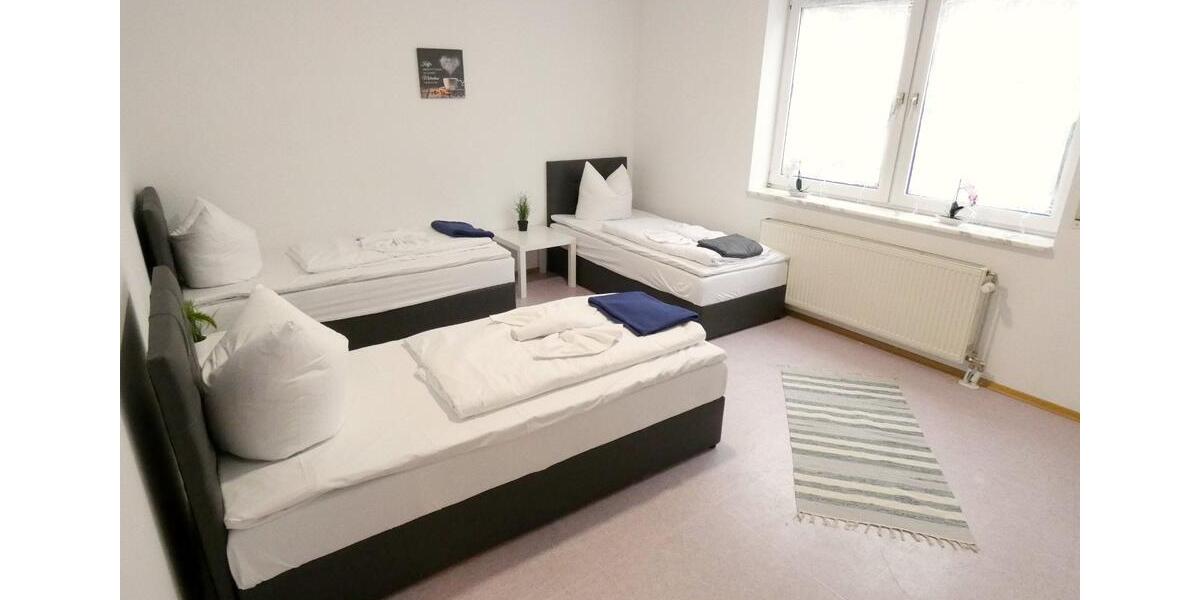 Wohnen auf Zeit Nittenau - 3 Zimmer, 90 m&sup2;, 98&euro; | Angebot:12400586