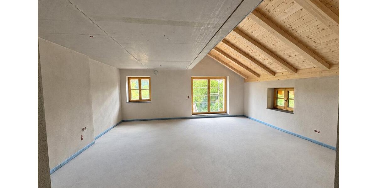 Etagenwohnung Unterreit - 2 Zimmer, 78 m&sup2;, 975&euro; | Angebot:26652016