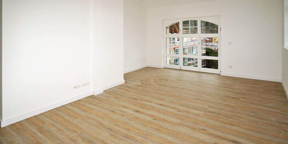 Etagenwohnung Freital / Saalhausen Saalhausen - 4 Zimmer, 122 m&sup2;, 1.250&euro; | Angebot:25689325