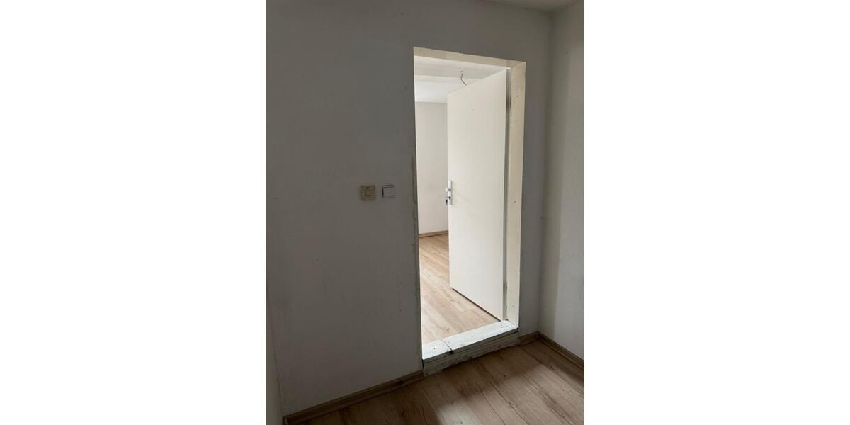 Etagenwohnung Schöningen - 3 Zimmer, 70 m&sup2;, 550&euro; | Angebot:24380444