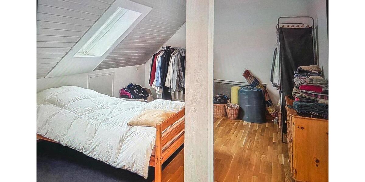 Etagenwohnung Borgentreich - 5 Zimmer, 185 m&sup2;, 950&euro; | Angebot:26704128