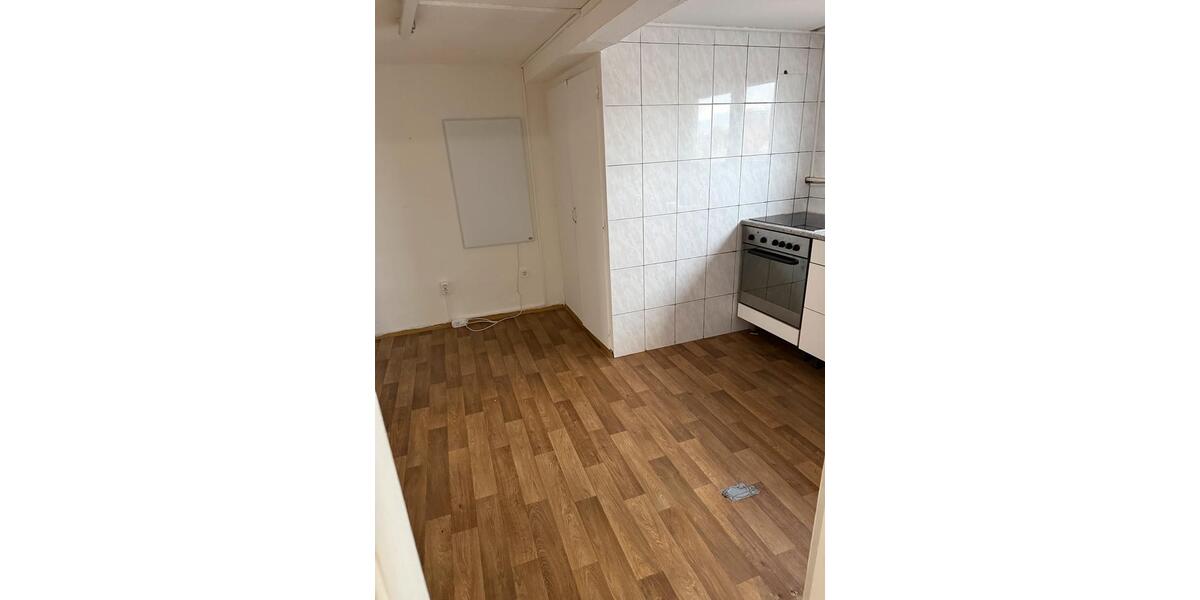 Dachgeschoßwohnung Mannheim - 2 Zimmer, 55 m&sup2;, 710&euro; | Angebot:25100828