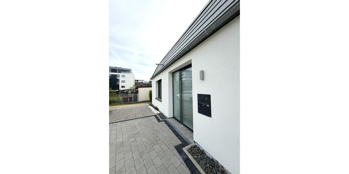 Erdgeschoßwohnung Sindelfingen - 2 Zimmer, 89 m&sup2;, 1.180&euro; | Angebot:26532469