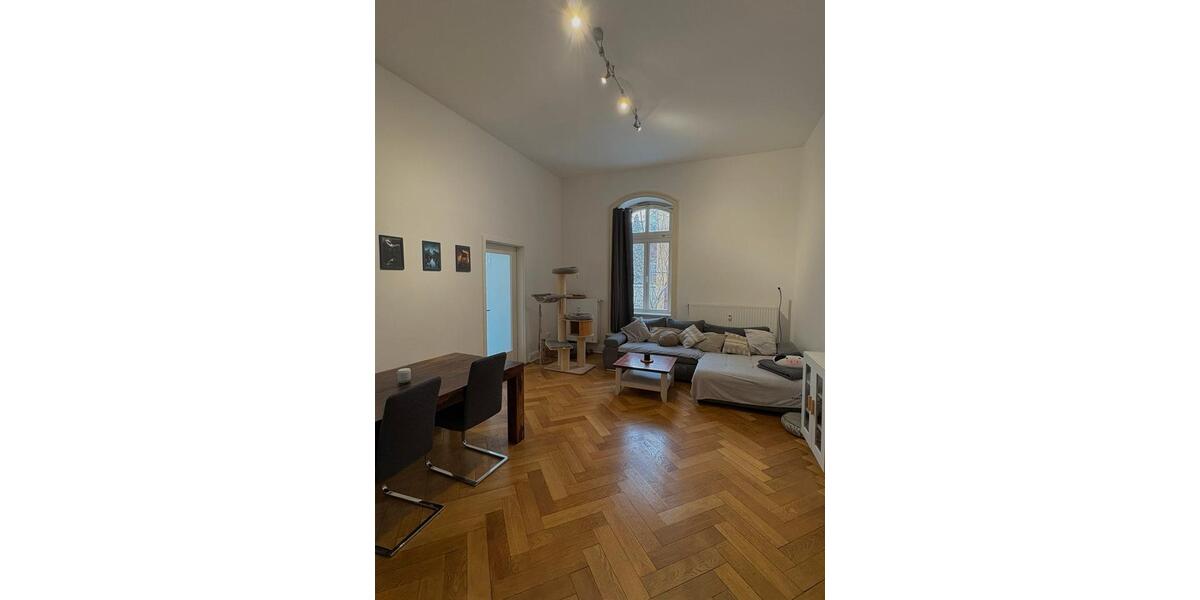 Hochparterre Hildesheim - 4 Zimmer, 165 m&sup2;, 1.995&euro; | Angebot:25793276