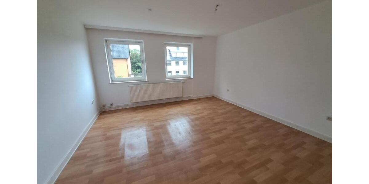 Etagenwohnung Holzminden - 3 Zimmer, 80 m&sup2;, 500&euro; | Angebot:26586143