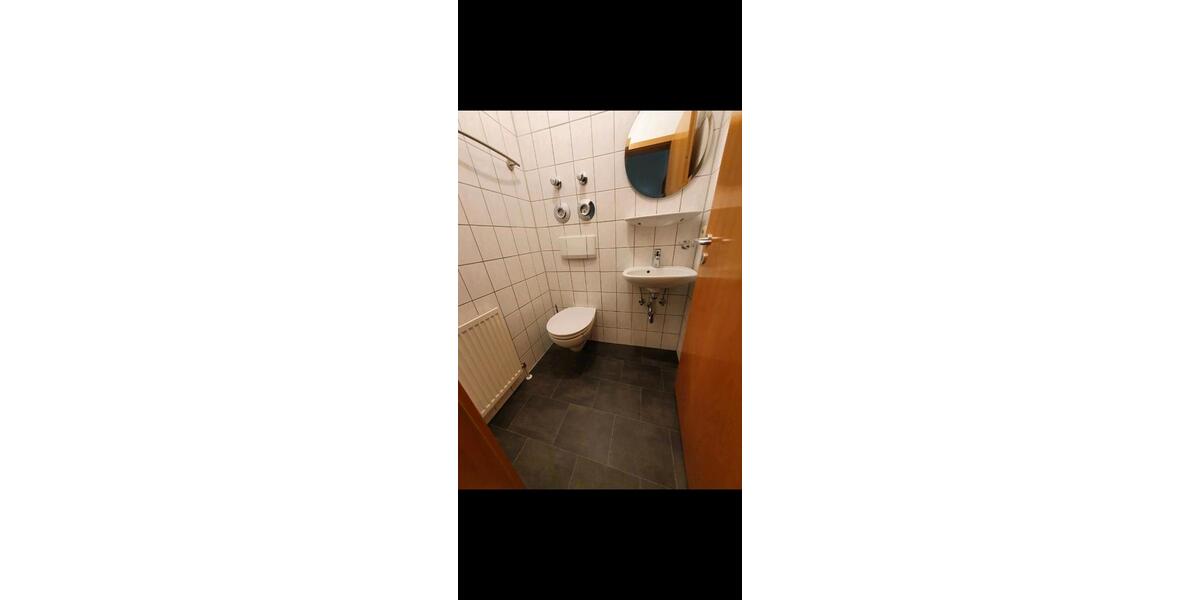 Erdgeschoßwohnung Bayreuth City - 3 Zimmer, 81 m&sup2;, 1.100&euro; | Angebot:26535698