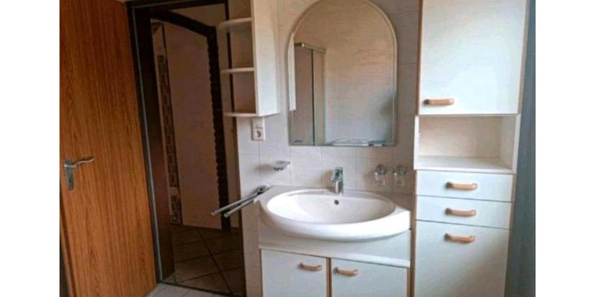 Erdgeschoßwohnung Norden - 3 Zimmer, 94 m&sup2;, 850&euro; | Angebot:24832665