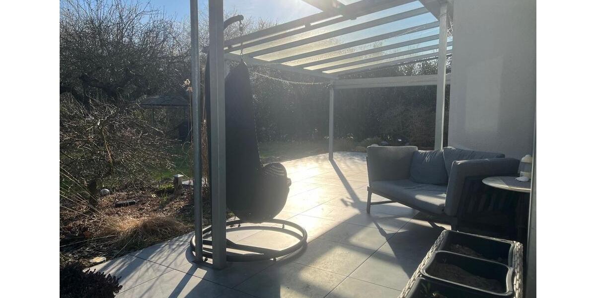 Villa Nienburg (Weser) - 7 Zimmer, 210 m&sup2;, 2.500&euro; | Angebot:25809946