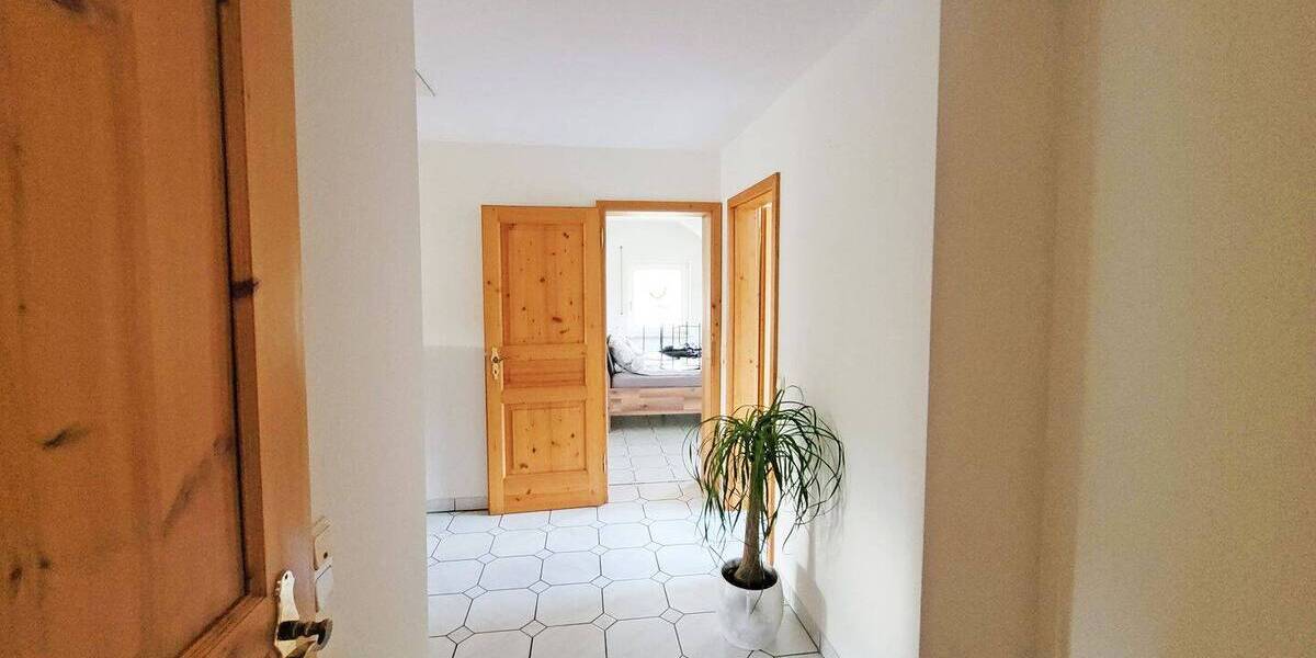 Etagenwohnung Neuenstein Mühlbach - 3 Zimmer, 93 m&sup2;, 600&euro; | Angebot:26128318
