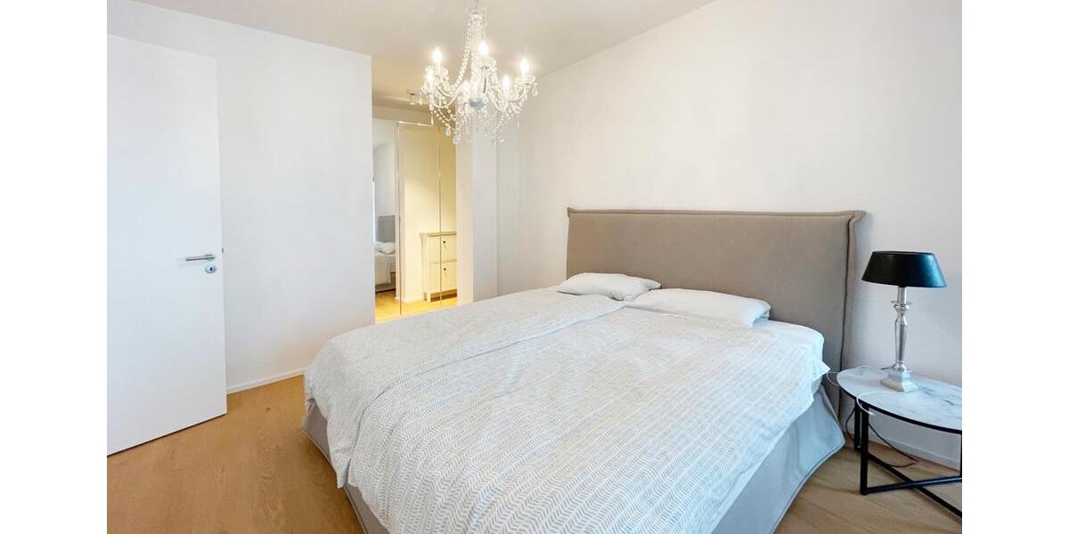 Etagenwohnung Frankfurt am Main Innenstadt - 2 Zimmer, 78 m&sup2;, 1.900&euro; | Angebot:26214812