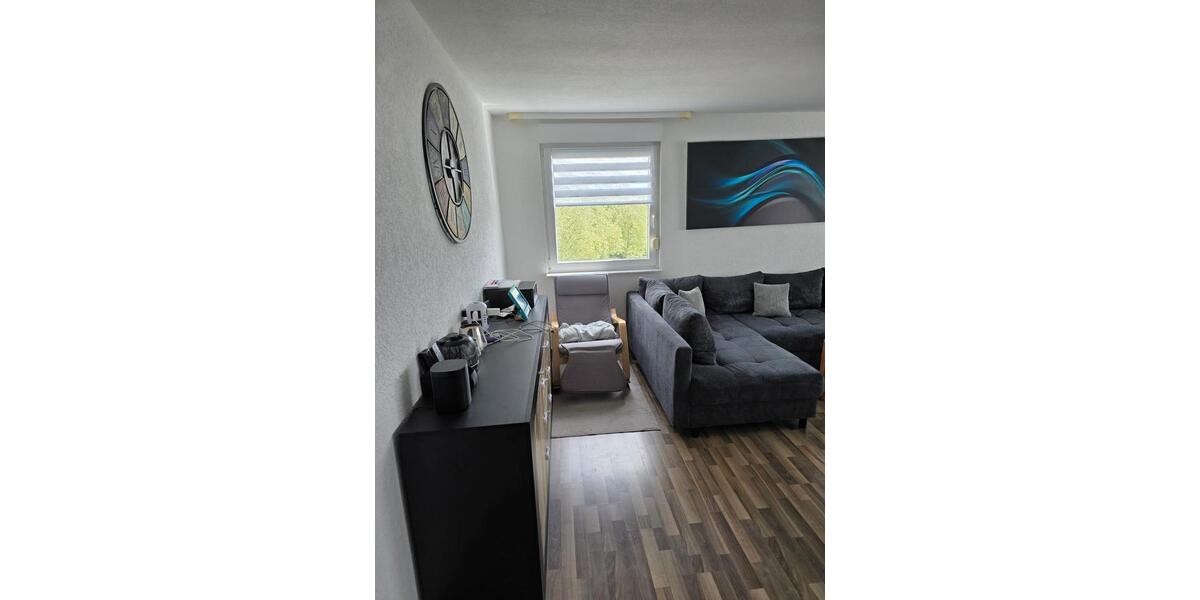 Etagenwohnung Kirchheim am Neckar - 3 Zimmer, 90 m&sup2;, 1.060&euro; | Angebot:26698179