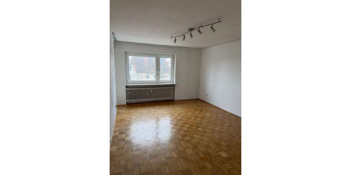Etagenwohnung Weiden in der Oberpfalz Rehbühl - 3 Zimmer, 68 m&sup2;, 550&euro; | Angebot:26804186