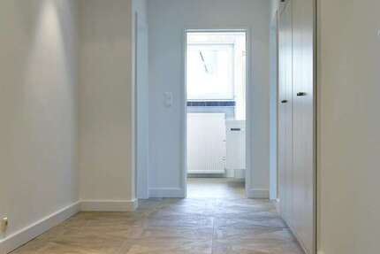 Wohnung Neusitz - 3 Zimmer, 105 m&sup2;, 950&euro; | Angebot:24586692