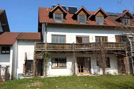 Haus Vilsbiburg - 4.5 Zimmer, 141 m&sup2;, 1.530&euro; | Angebot:27025496