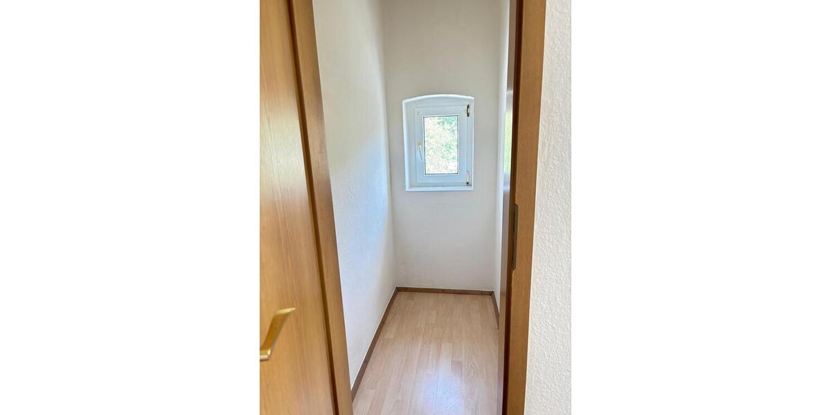 Schöne Zweiraumwohnung im sanierten Altbau - Etagenwohnung Krauschwitz | Angebot:6924508