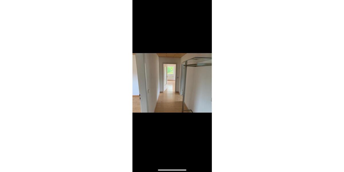 Dachgeschoßwohnung Gifhorn - 3 Zimmer, 85 m&sup2;, 850&euro; | Angebot:26516007