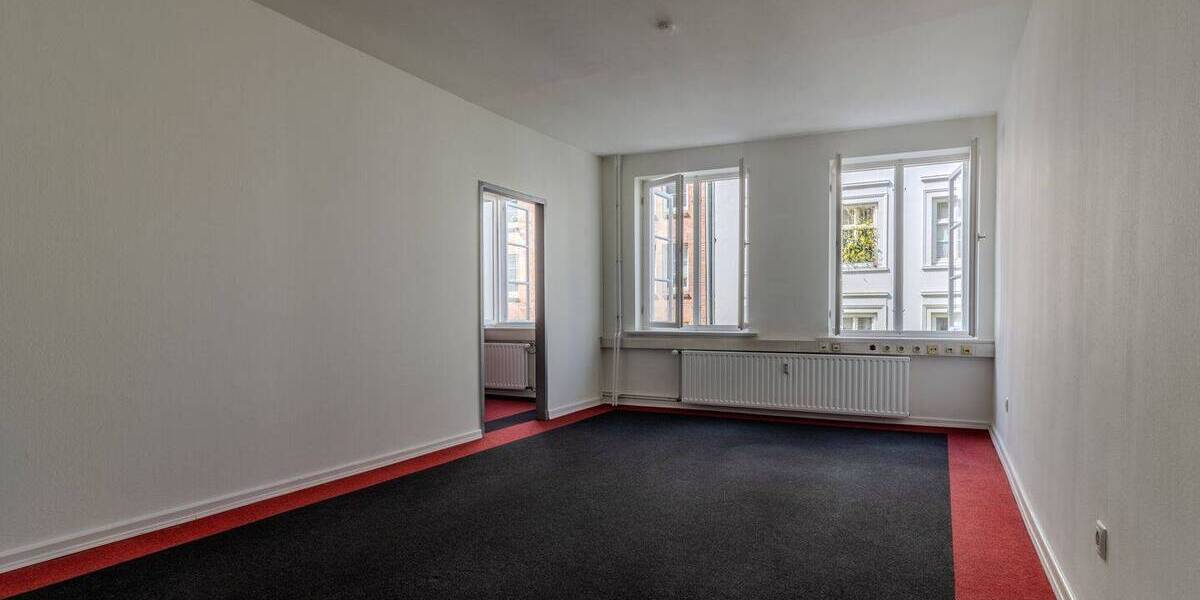 Gewerbeobjekt Hamburg Hamburg-Altstadt - 3 Zimmer, 125 m&sup2;, 1.998&euro; | Angebot:26176239