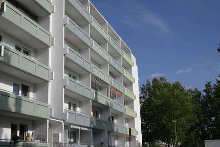 Wohnung Magdeburg Alt Olvenstedt - 2 Zimmer, 55 m&sup2;, 355&euro; | Angebot:26964372