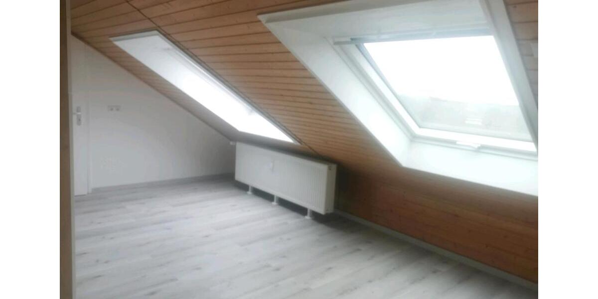 Dachgeschoßwohnung Jockgrim - 1 Zimmer, 65 m&sup2;, 790&euro; | Angebot:26238640
