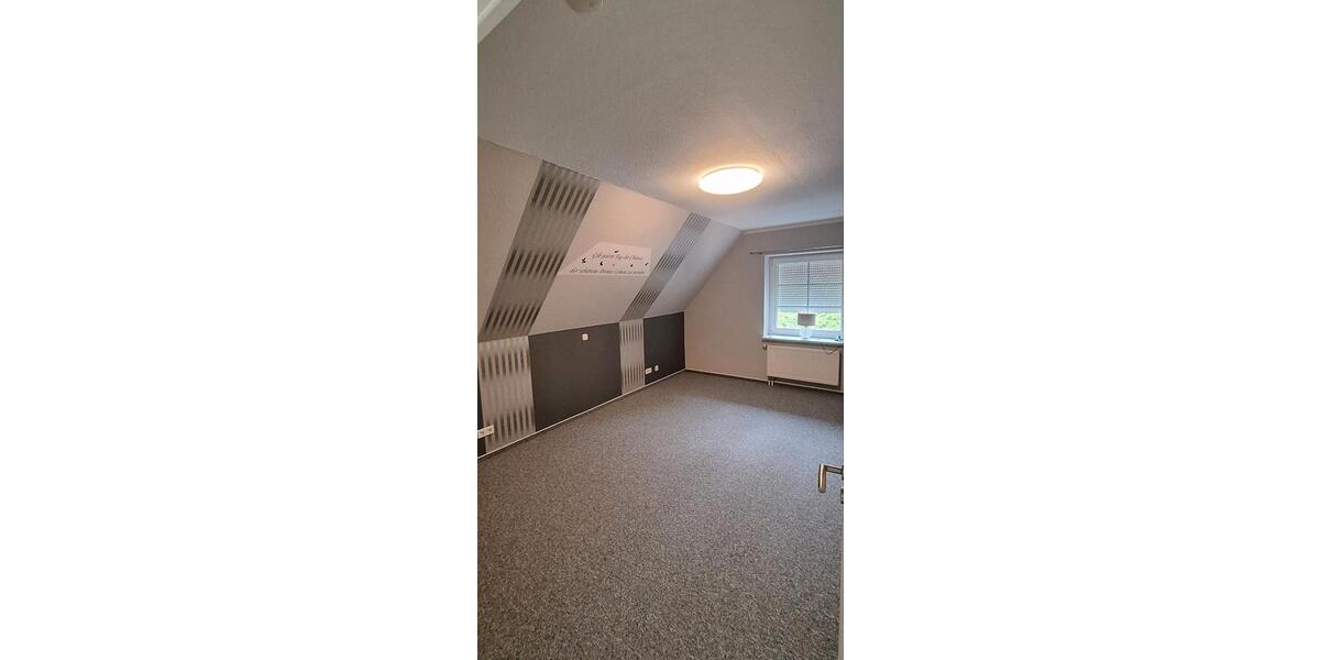 Dachgeschoßwohnung Nordhastedt - 2 Zimmer, 1.200&euro; | Angebot:21253350