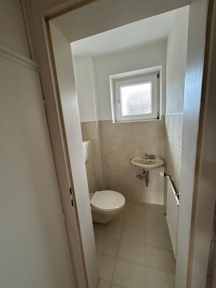 Zentrale 4 Zimmer Wohnung mit viel Gestaltungsmöglichkeiten
