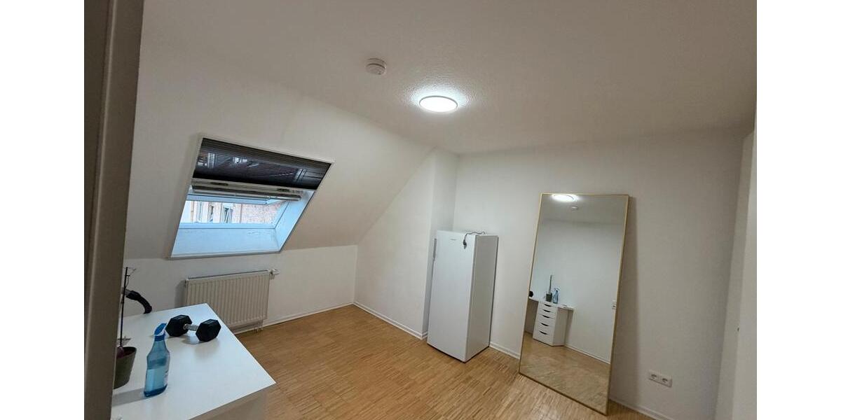 Etagenwohnung Rüsselsheim am Main - 3 Zimmer, 65 m&sup2;, 1.190&euro; | Angebot:26703799