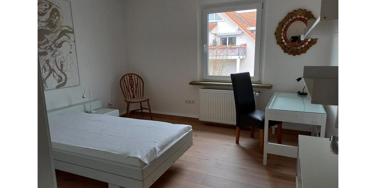 Wohnen auf Zeit Rhodt unter Rietburg - 1 Zimmer, 15 m&sup2;, 420&euro; | Angebot:25645535
