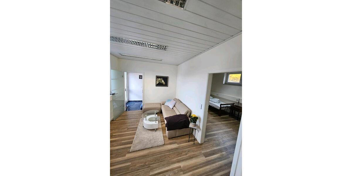 FerienwohnungMonteurwohnung Wohnung auf Zeit 4 zimmer