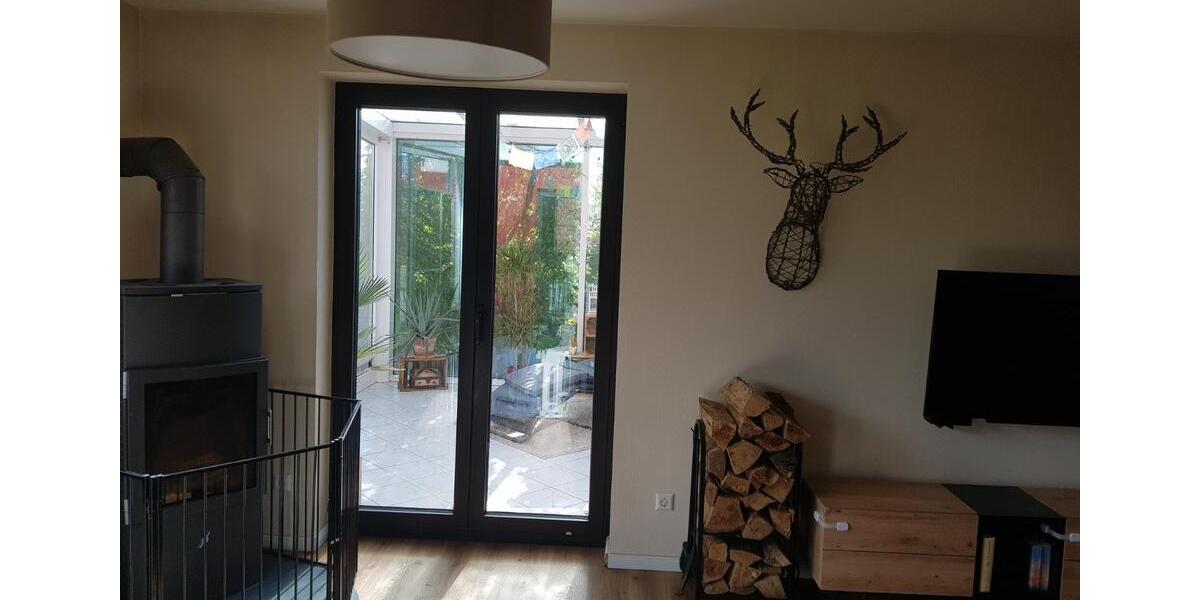 Helles, Einfamilienhaus mit großem Garten zu vermieten! Bestlage! 5 zimmer