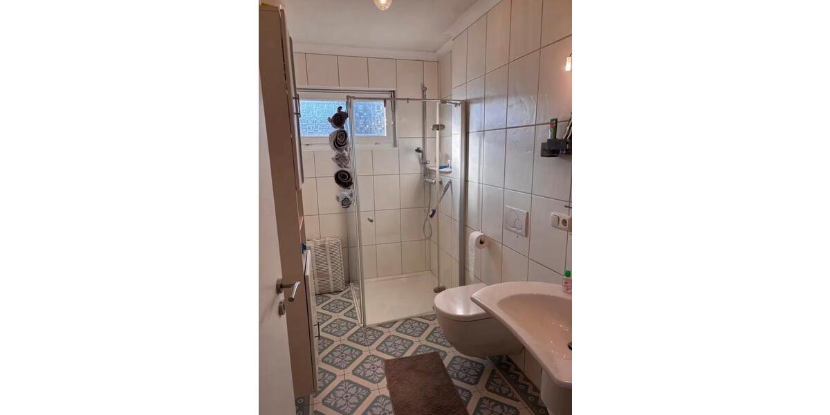 Erdgeschoßwohnung Gütersloh Avenwedde - 3.5 Zimmer, 100 m&sup2;, 1.200&euro; | Angebot:25352221