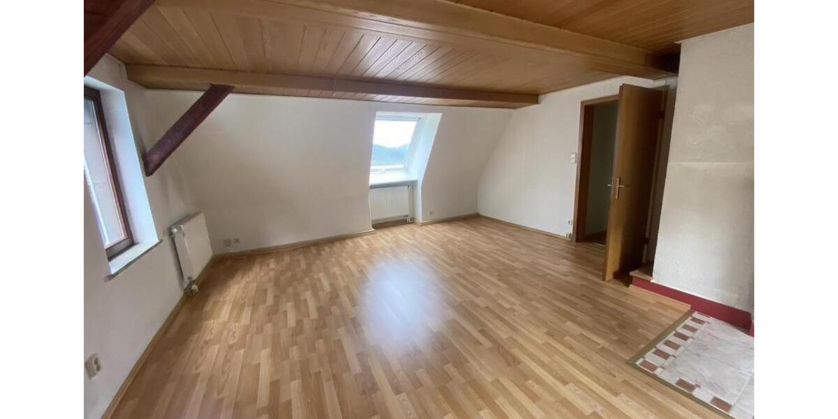 Etagenwohnung Langelsheim - 5.5 Zimmer, 150 m&sup2;, 950&euro; | Angebot:26034362