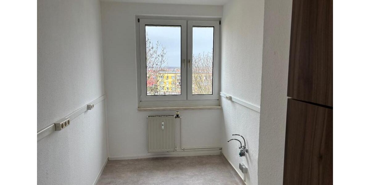 Etagenwohnung Querfurt - 1 Zimmer, 33 m&sup2;, 210&euro; | Angebot:25918001