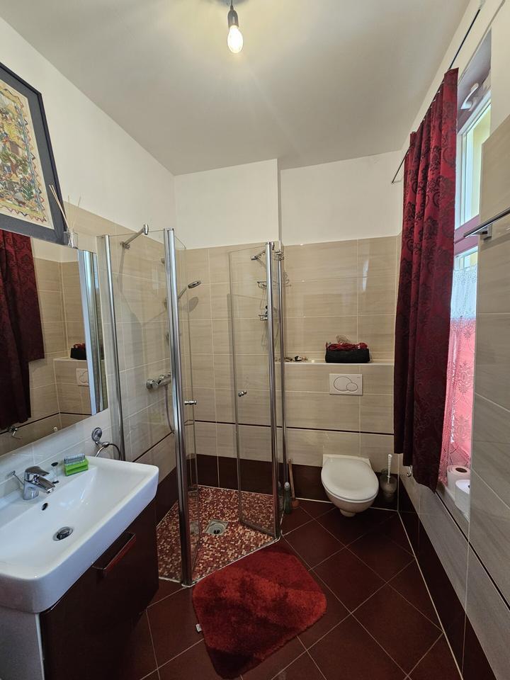 Wohn(t)raum in bester Lage | Garten | Balkon | Carport | Kamin uvm. zimmer